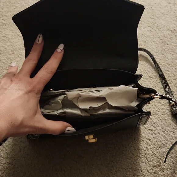 Cute Black & Snakeskin Purse - Picture 3 of 3